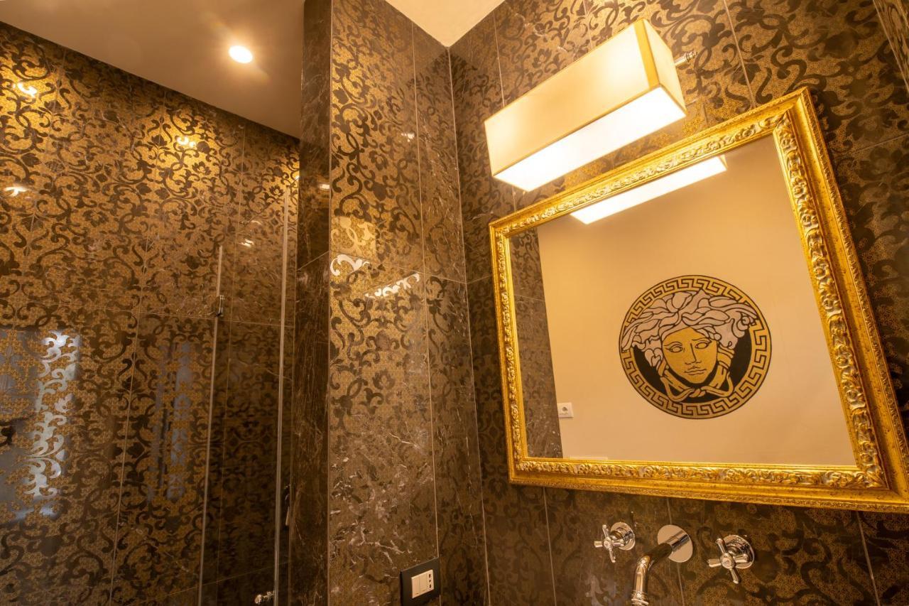 Noble Floor - Luxury Apartment Lucca Exterior photo